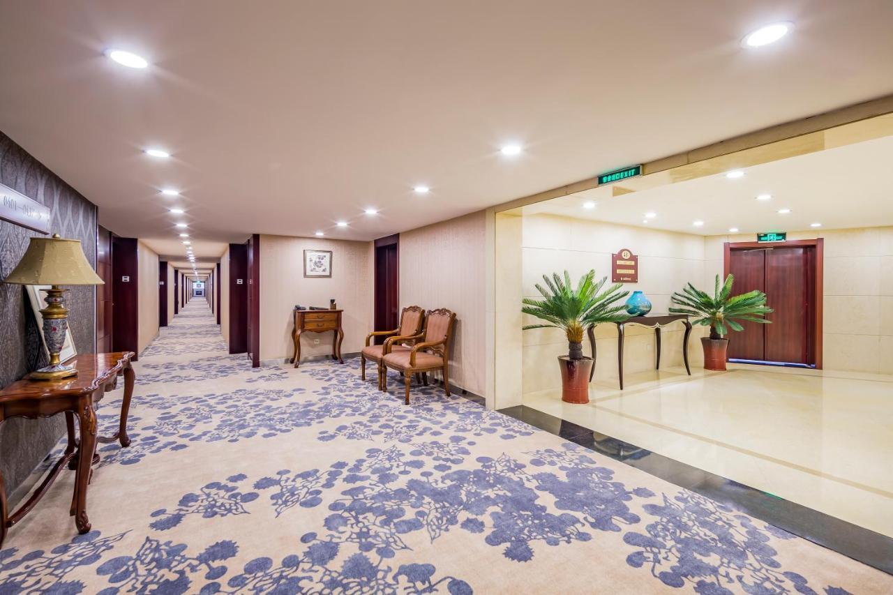 Beijing Commercial Business Hotel Exteriör bild