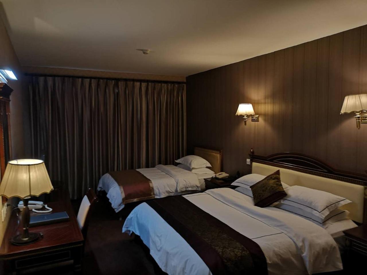 Beijing Commercial Business Hotel Exteriör bild